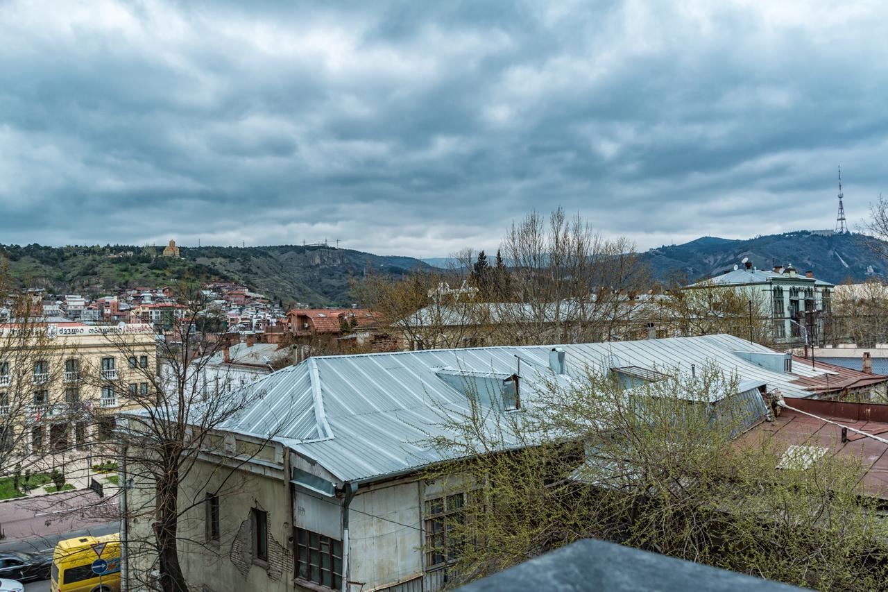 Apartment Art Nebula Old Tbilisi Avlabari المظهر الخارجي الصورة